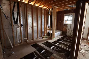 1207 W Main St, Eastland, TX 76448 - Photo 10