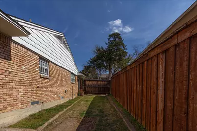 3217 Cedarcroft Lane, Dallas, TX 75233 - Photo 22