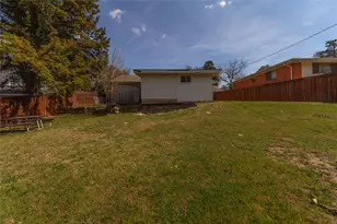 3217 Cedarcroft Ln, Dallas, TX 75233 - Photo 24