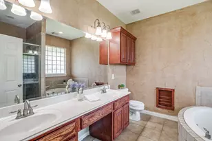 2234 Ivanhoe Cir, Grand Prairie, TX 75050 - Photo 22