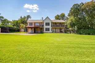 2234 Ivanhoe Cir, Grand Prairie, TX 75050 - Photo 32