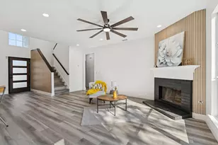 808 Lake Bridge Dr, Lake Dallas, TX 75065 - Photo 2