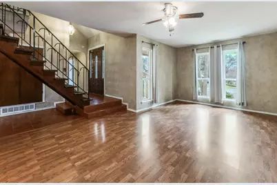 4037 Treeline Drive, Dallas, TX 75224 - Photo 6