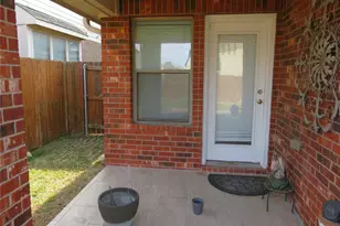 6950 Shoreview Dr, Grand Prairie, TX 75054 - Photo 36