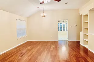 2921 Lake Valley Dr, Garland, TX 75040 - Photo 8