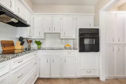 310 Candlewood Place, Richardson, TX 75081 - Photo 10