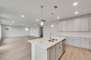 517 Marcus Ln, Crowley, TX 76036 - Photo 4