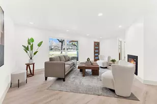 2337 Vega St, Grand Prairie, TX 75050 - Photo 6