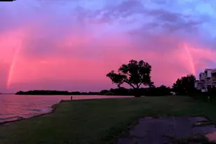 402 Oakbrook, Lewisville, TX 75057 - Photo 1