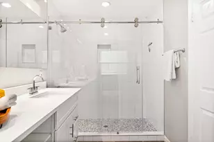 10611 Wyatt St, Dallas, TX 75218 - Photo 12