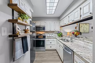 4403 Overlook Ct, Granbury, TX 76049 - Photo 30