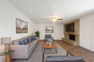 2623 Crestmoor Ct, Arlington, TX 76016 - Photo 2