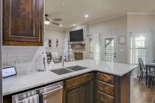 104 Smokey Br, Weatherford, TX 76085 - Photo 8