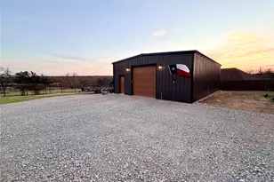 104 Smokey Br, Weatherford, TX 76085 - Photo 4