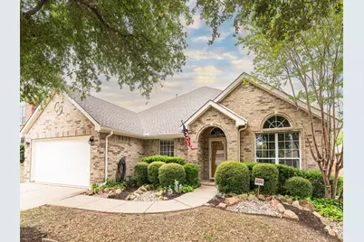 1417 Lowes Farm Parkway, Mansfield, TX 76063 - Photo 2