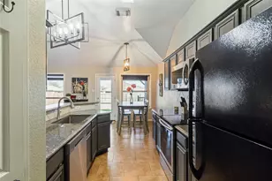 12233 Hunters Knoll Dr, Fort Worth, TX 76028 - Photo 12