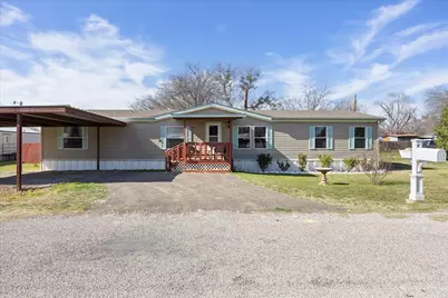 900 Flamingo Road, Granbury, TX 76049 - Photo 6