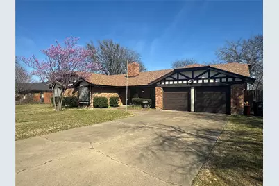 202 Westmeadow Drive, Cleburne, TX 76033 - Photo 1