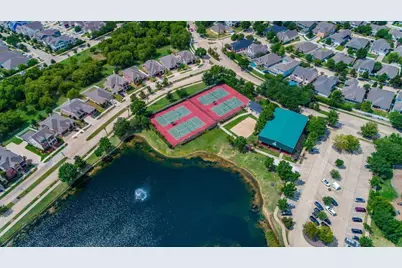 900 Southern Hills Way, Aubrey, TX 76227 - Photo 32