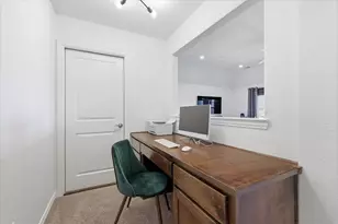 2400a Holt Dr, Carrollton, TX 75010 - Photo 16