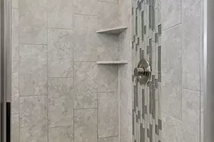 2400a Holt Dr, Carrollton, TX 75010 - Photo 14