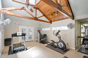 2109 Rainbow Dr, Arlington, TX 76011 - Photo 30