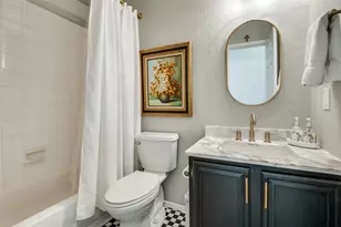 208 Touchdown Dr, Irving, TX 75063 - Photo 20