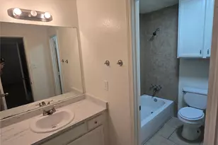 1302 Lloyd Dr, Duncanville, TX 75137 - Photo 10