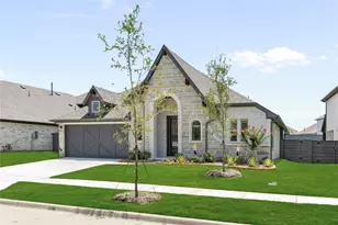7216 Cherry Blossom Ln, Little Elm, TX 76227 - Photo 2