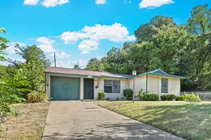 2557 Talco Dr, Dallas, TX 75241 - Photo 2