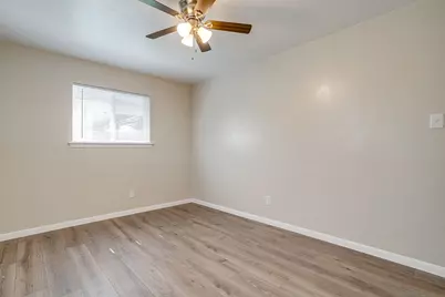 309 Sundown Court, Burleson, TX 76028 - Photo 28