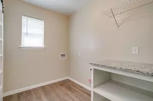 309 Sundown Ct, Burleson, TX 76028 - Photo 12