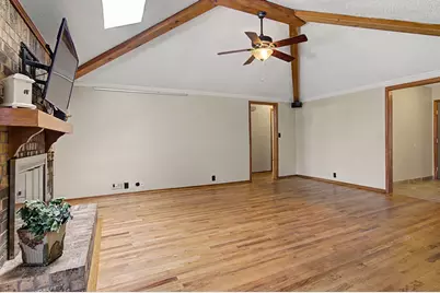 604 Baker Drive, Hurst, TX 76054 - Photo 10