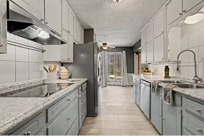 604 Baker Drive, Hurst, TX 76054 - Photo 18