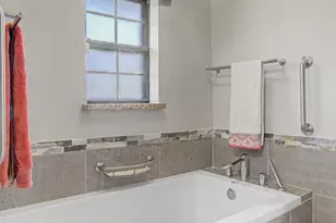 604 Baker Dr, Hurst, TX 76054 - Photo 24