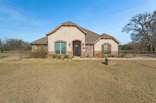 1062 Rio Grande Wy, Weatherford, TX 76087 - Photo 1