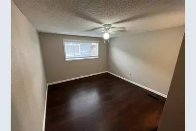 2442 SE 14th Street, Grand Prairie, TX 75051 - Photo 12