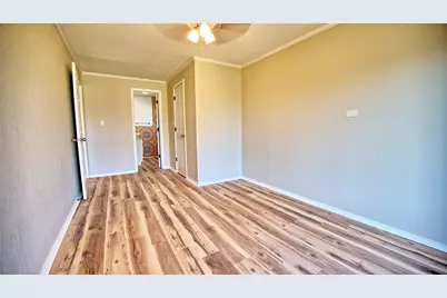 900 N Lamb Street, Bowie, TX 76230 - Photo 8