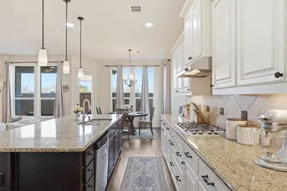 2837 Edinburgh Drive, Carrollton, TX 75006 - Photo 6