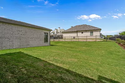 9700 Latour Court, Fort Worth, TX 76126 - Photo 38