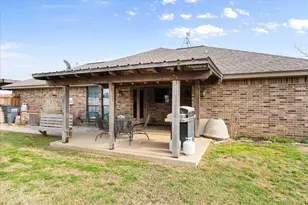 383 Cedar, Stephenville, TX 76401 - Photo 8
