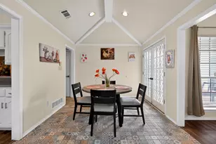 2307 Honeysuckle Dr, Richardson, TX 75082 - Photo 4