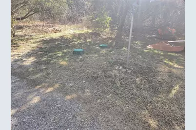 134 Cedar Creek Drive, Azle, TX 76020 - Photo 22