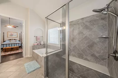902 Enchanted Wood Drive, Arlington, TX 76005 - Photo 22