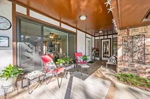 129 E Louella Dr, Hurst, TX 76054 - Photo 30