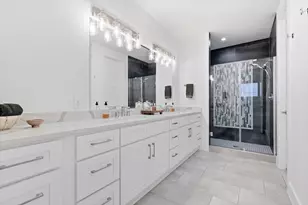 1925 N Prairie Ave, Dallas, TX 75204 - Photo 14