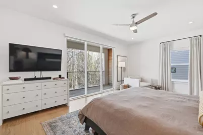 1925 N Prairie Avenue, Dallas, TX 75204 - Photo 12