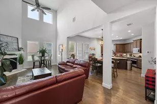 2685 Venice Dr, Grand Prairie, TX 75054 - Photo 2