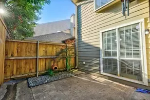 8417 Towneship Ln, Dallas, TX 75243 - Photo 26