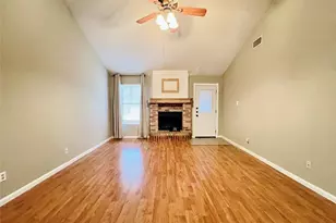 6301 Hunters Glen Dr, Watauga, TX 76148 - Photo 2